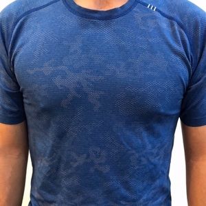 lululemon Men’s Metal Vent Blue Camo L